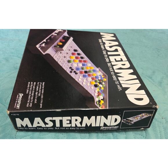Vintage 1981 Mastermind Board Game of Logic and Deduction - Picture 3 of 5